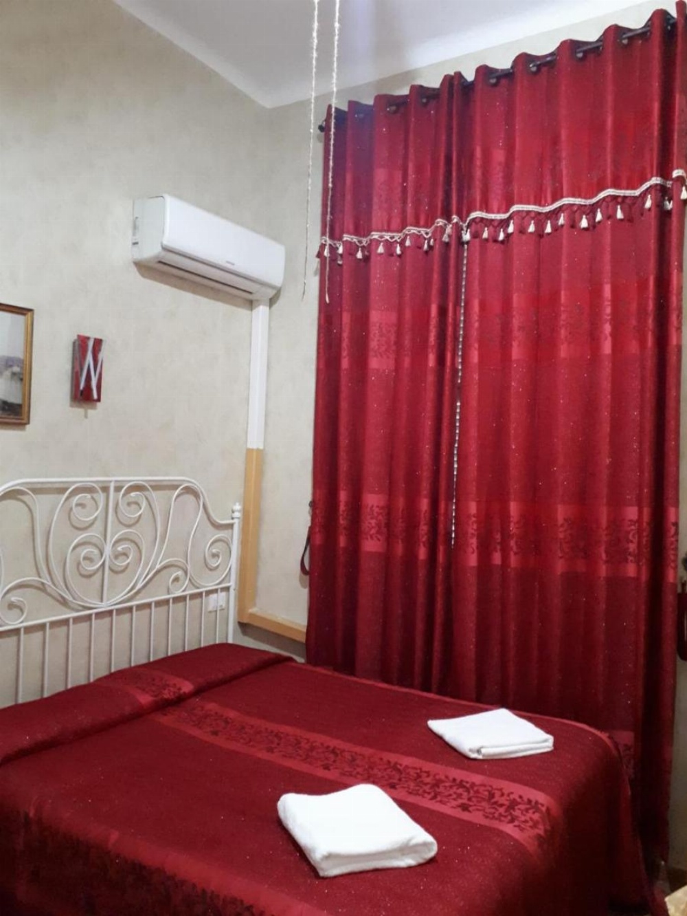 Renting Rooms Image 10